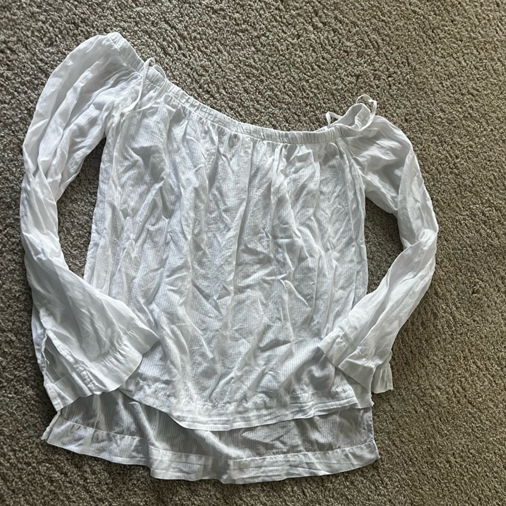 Cloth & Stone White Textured off-shoulders Blouse